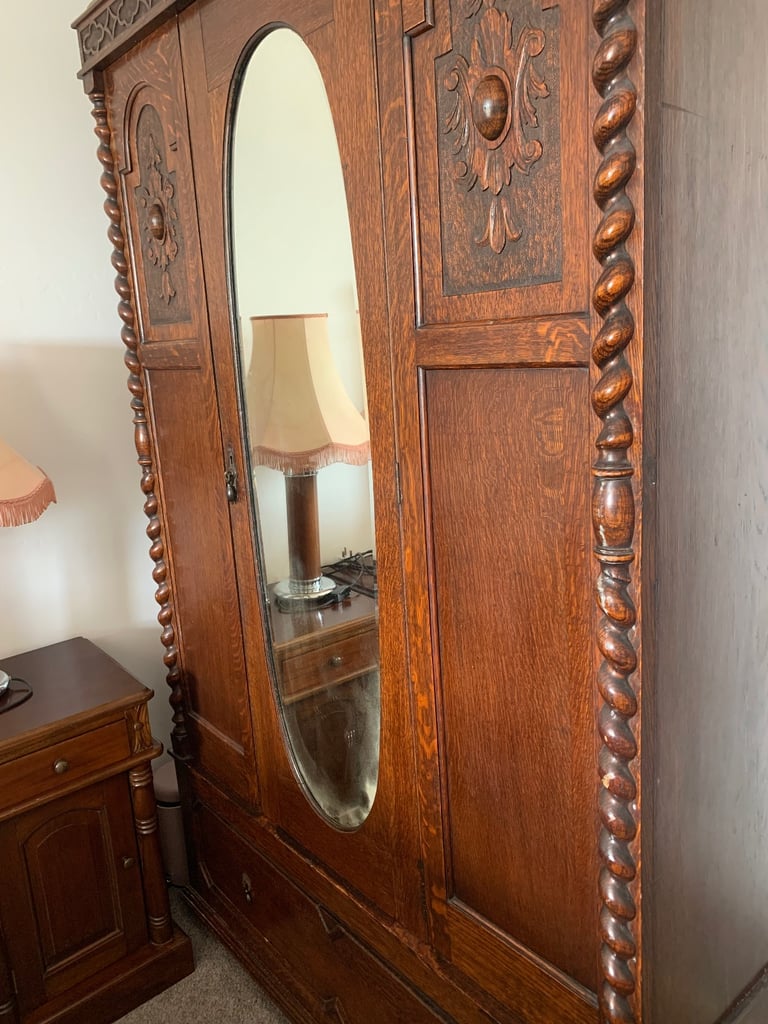 image for Vintage oak wardrobe 