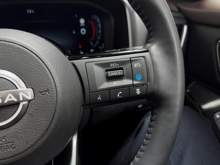 2024 Nissan X-Trail 1.5 h e-POWER Tekna SUV 5dr Petrol Hybrid Auto Euro 6 (s/s) (204 ps) HATCHBAC...