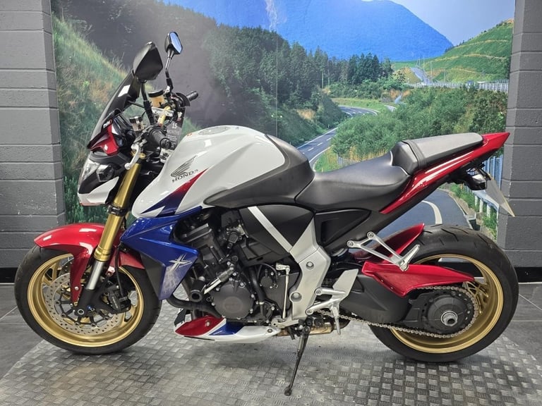 HONDA CB 1000 R