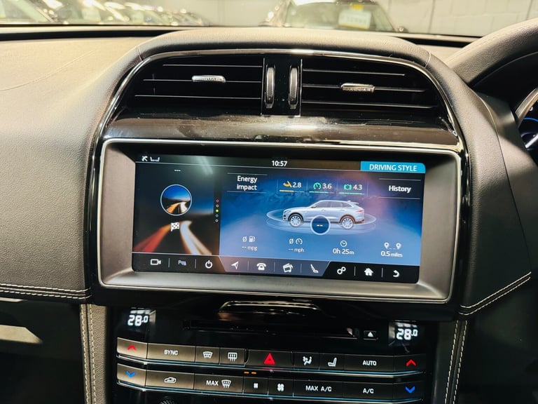 2019 Jaguar F-Pace 2.0d R-Sport 5dr Auto ESTATE Diesel Automatic