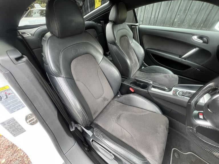 AUDI TT 2.0 TDI Black Edition 2013