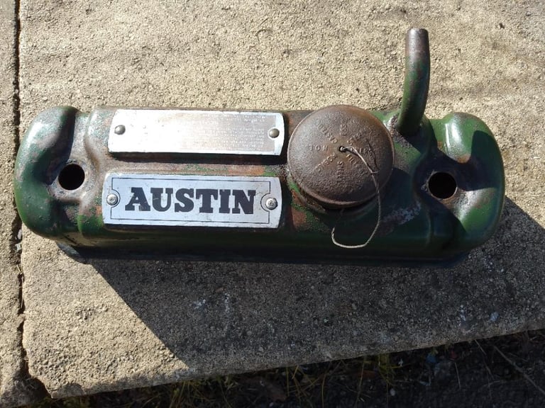 AUSTIN MINI ROCKER COVER 60S 70S 1100 1300 etc GOOD CONDITION