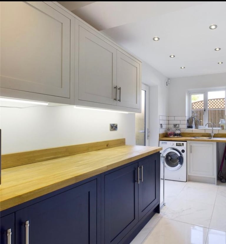 Shaker kitchen units with fridge freezer