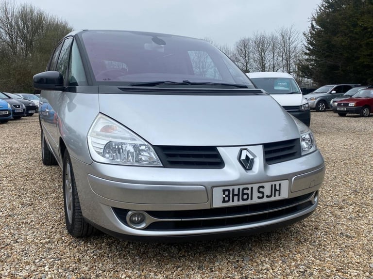 image for RENAULT GRAND ESPACE 2.0 dCi Dynamique TomTom 5dr 2012