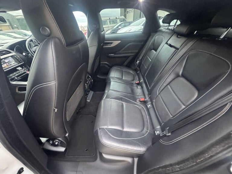 2017 Jaguar F-Pace 2.0d R-Sport 5dr Auto AWD ESTATE DIESEL Automatic
