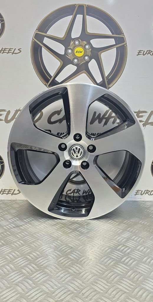 GENUINE VOLKSWAGEN 18" GOLF GTI AUSTIN ALLOY WHEELS 5x112 DIAMOND CUT 5G0-601-025-BDZZ
