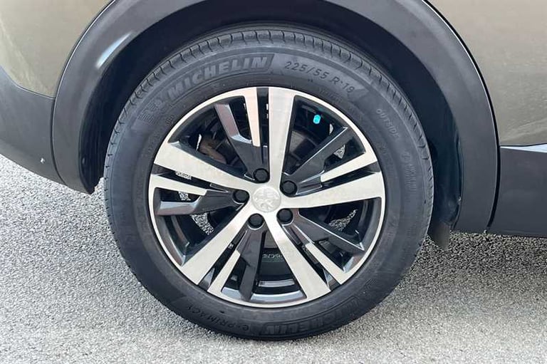 2020 Peugeot 3008 1.2 PureTech GPF Allure SUV 5dr Petrol EAT Euro 6 (s/s) (130 ps) SUV Petrol Aut...