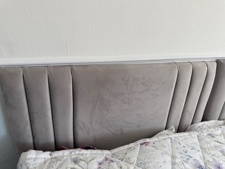 x2 Single Beds £60 each Used less than a dozen times