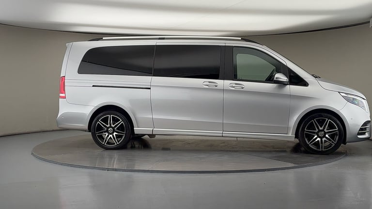 2023 Mercedes-Benz V-Class 2.0 V300d AMG Line MPV 5dr Diesel G-Tronic+ Euro 6 (s/s) XLWB (237 ps)...