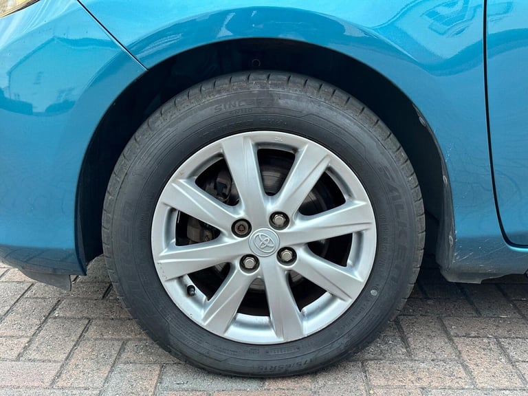 2013 Toyota Yaris 1.33 Dual VVT-i TR Euro 5 5dr HATCHBACK Petrol Manual