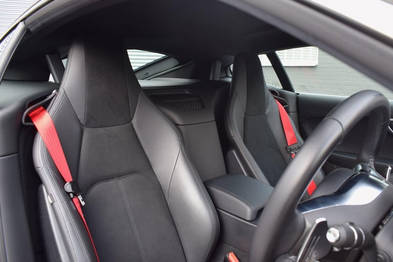  Jaguar F-Type 2.0i Auto Euro 6 (s/s) 2dr Petrol Automatic