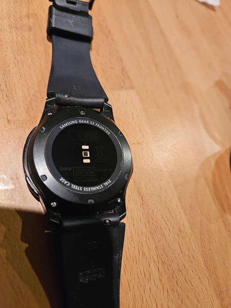 Samsung Gear S3 Frontier black - all original packaging, small strap unused