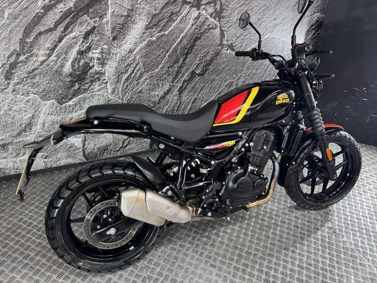 ROYAL ENFIELD GUERRILLA 450 2025