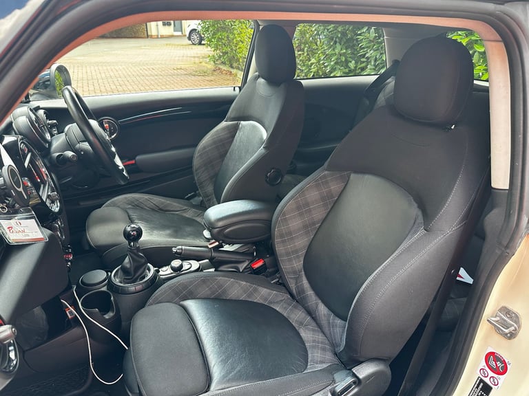 Mini, HATCHBACK, Hatchback, 2017, Manual, 1499 (cc), 3 doors