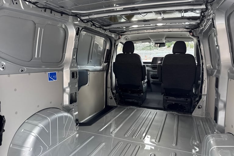2025 Volkswagen Transporter 2.0 TDI 150 Commerce Pro Van Auto PANEL VAN DIESEL Automatic