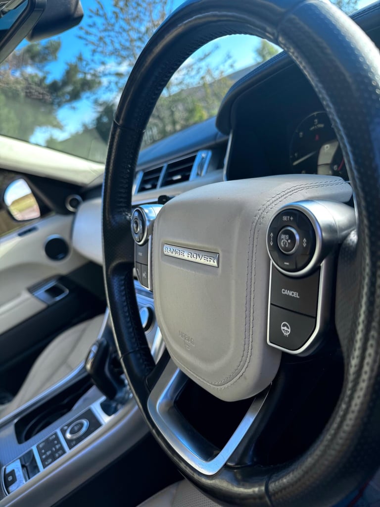 LAND ROVER RANGE ROVER SPORT 3.0 SD V6 Autobiography Dynamic 2016
