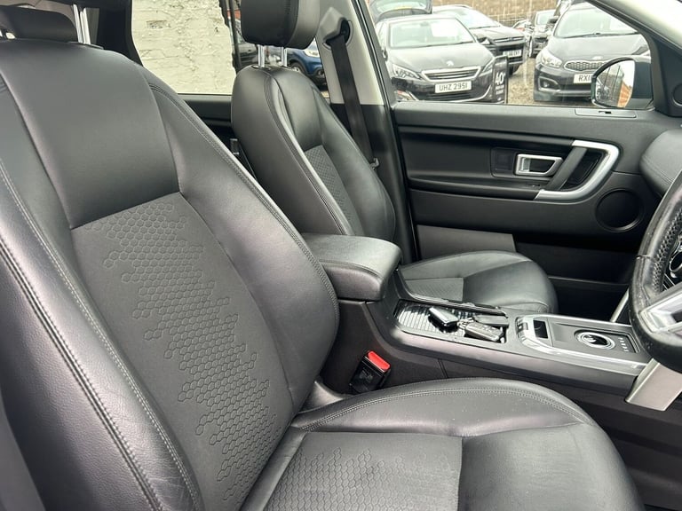 2016 Land Rover Discovery Sport 2.0 TD4 180 SE Tech 5dr Auto ESTATE DIESEL Automatic