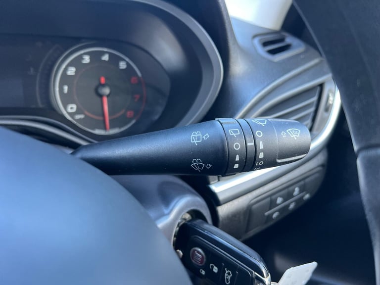 2018 Fiat Tipo 1.4 MPI Easy Euro 6 5dr HATCHBACK Petrol Manual