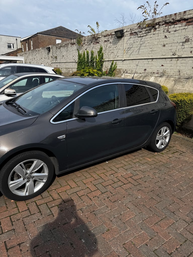 Vauxhall, ASTRA, Hatchback, 2014, Manual, 1364 (cc), 5 doors