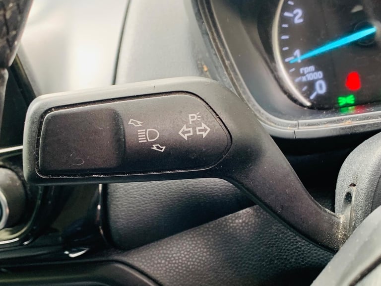 2019 Ford Ecosport 1.0T EcoBoost Titanium Auto Euro 6 (s/s) 5dr HATCHBACK Petrol Automatic
