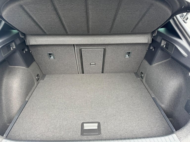 2025 Cupra Formentor 1.5 eTSI V1 SUV 5dr Petrol Hybrid DSG Euro 6 (s/s) (150 ps) HATCHBACK Petrol...