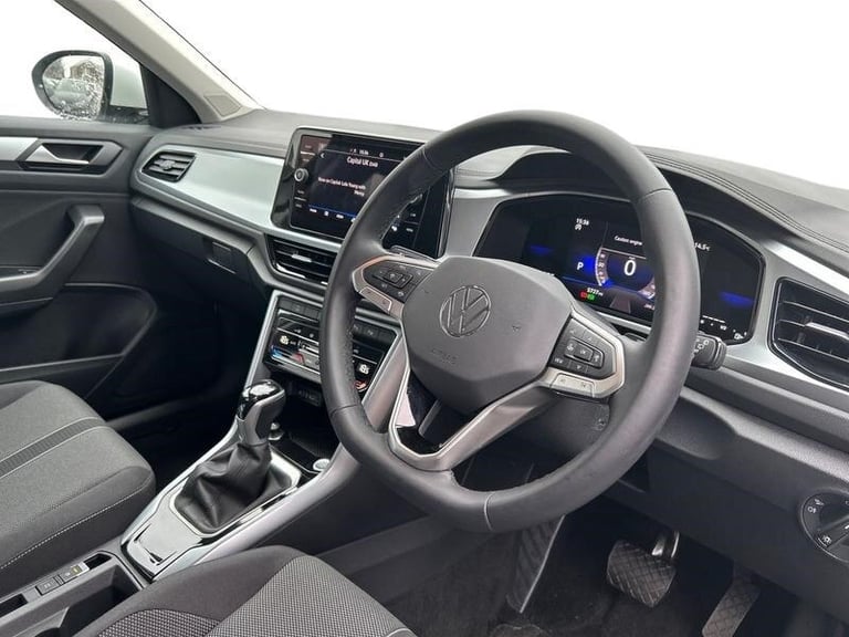2024 Volkswagen T-Roc 1.5 TSI (150ps) Match DSG + 17' ZURICH ALLOYS/LED HEADLIGHTS Automatic Hatc...