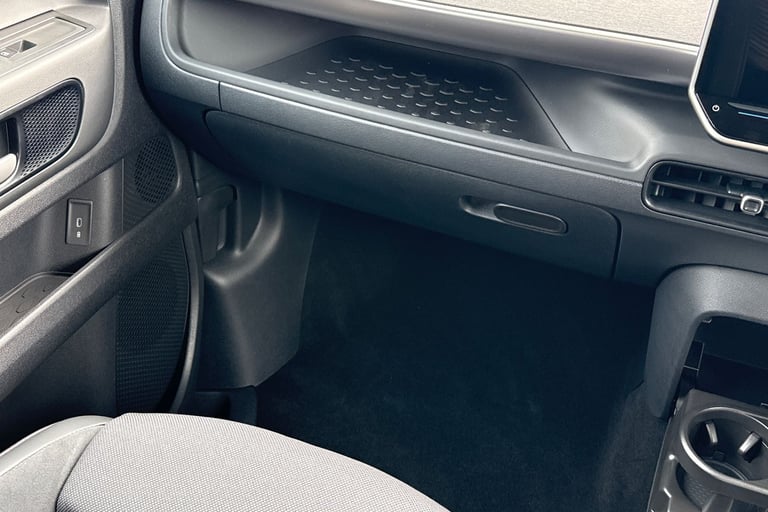 2025 Volkswagen ID.Buzz 250kW GTX Pro 79kWh 5dr 4MOTION Auto MPV ELECTRIC Automatic