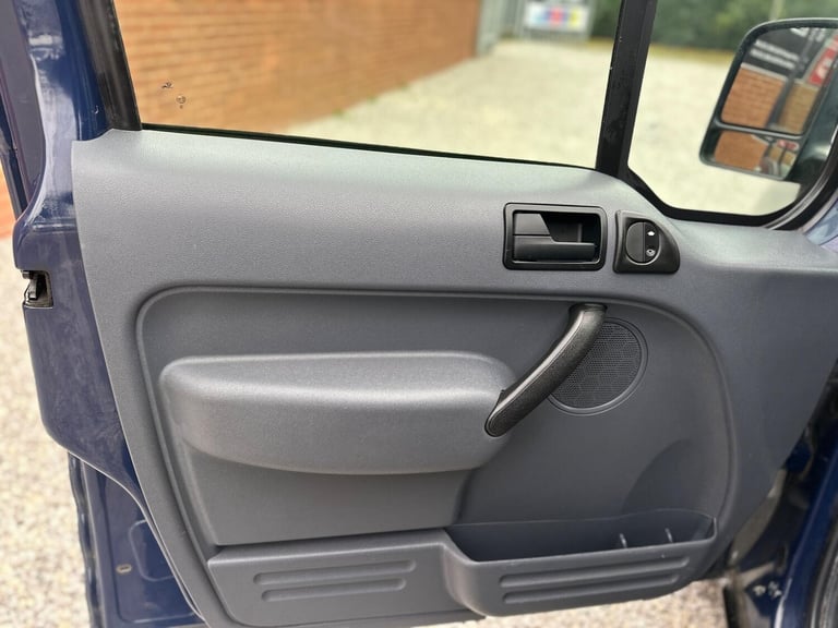 2007 Ford Transit Connect 1.8 TDCi T220 Crew Van L1 H1 4dr PANEL VAN Diesel Manual