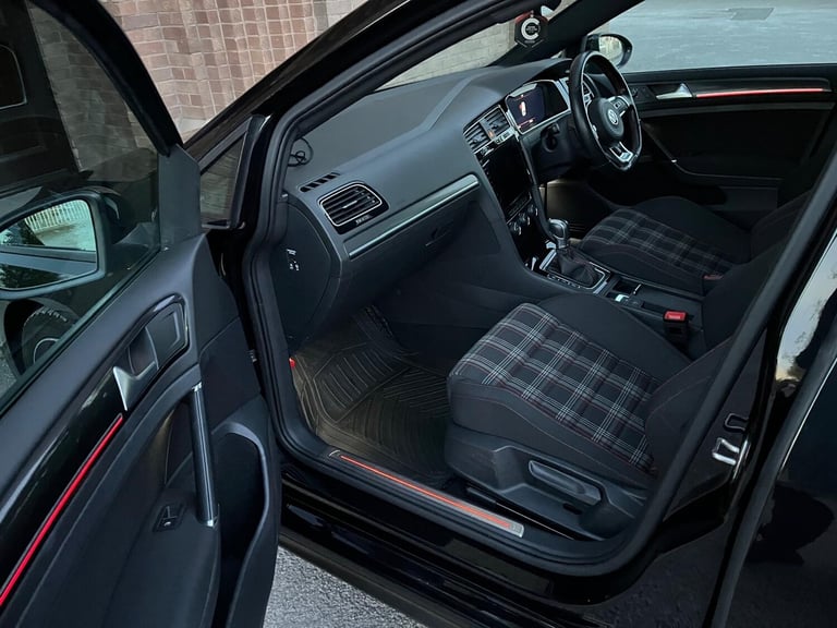 2025 Volkswagen Golf GTI  PETROL Manual