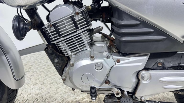 Yamaha YBR125 Custom  2013 24K GREAT RUNNING PROJECT BIKE 125CC CRUISER