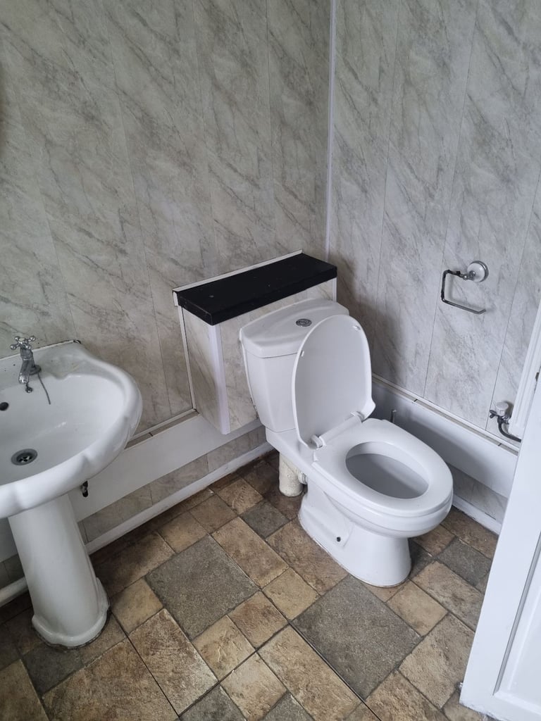 3 bed terraced house for rent in Leveson St, Longton, Stoke-On-Trent, ST3 4LH