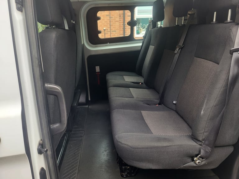 FORD TRANSIT CUSTOM CREW CAB VAN  1 OWNER 93K HISTORY GOOD CONDTION CHOICE OF 3