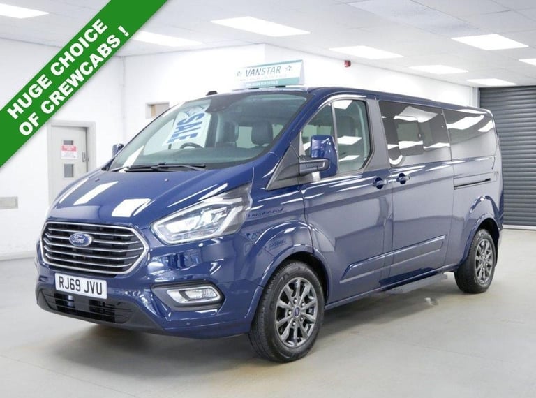 69 FORD TOURNEO CUSTOM 320 2.0 EBL 185 BHP L2 LONG TITANIUM X AUTO 8 SEATER