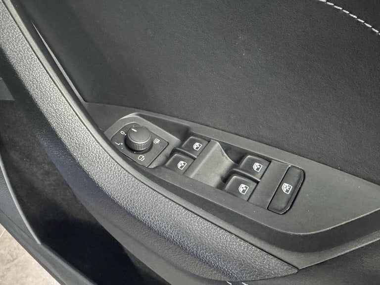 SKODA KODIAQ 2.0 TDI Laurin &amp; Klement DSG 4WD Euro 6 (s/s) 5dr (7 Seat) 2023