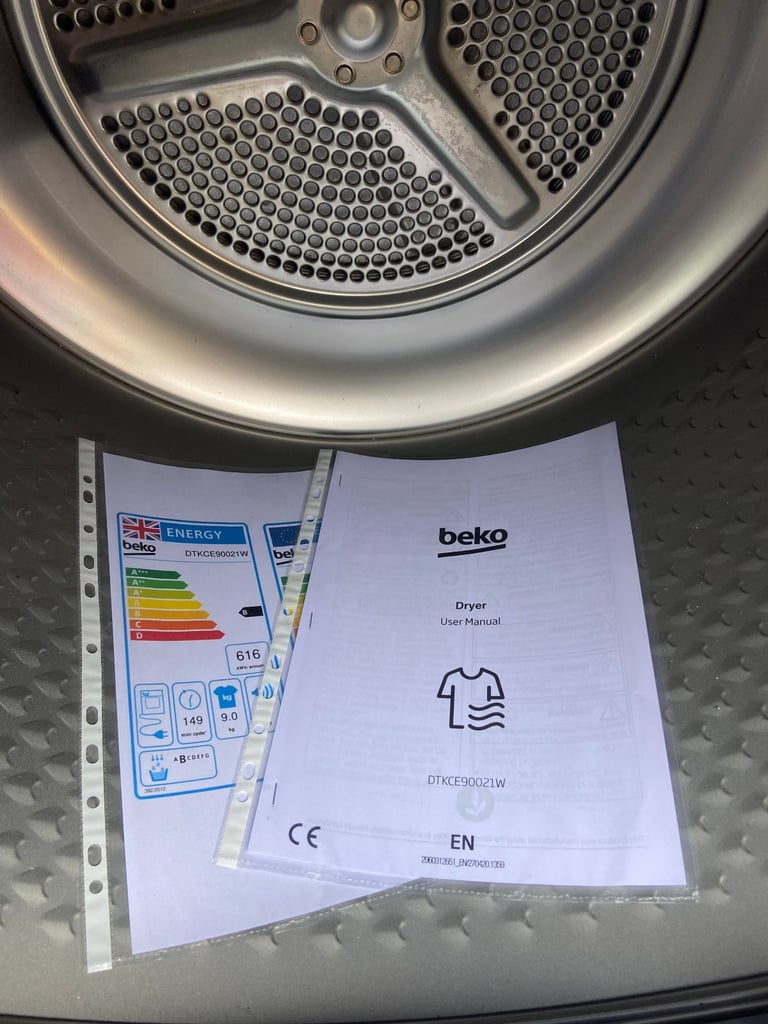 BEKO Condenser tumble dryer 9kg drum. Like a new. I'm happy to deliver in Bristol for free.