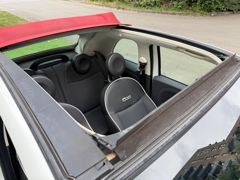 2015 Fiat 500 0.9 TwinAir Lounge 2dr Dualogic CONVERTIBLE PETROL Automatic