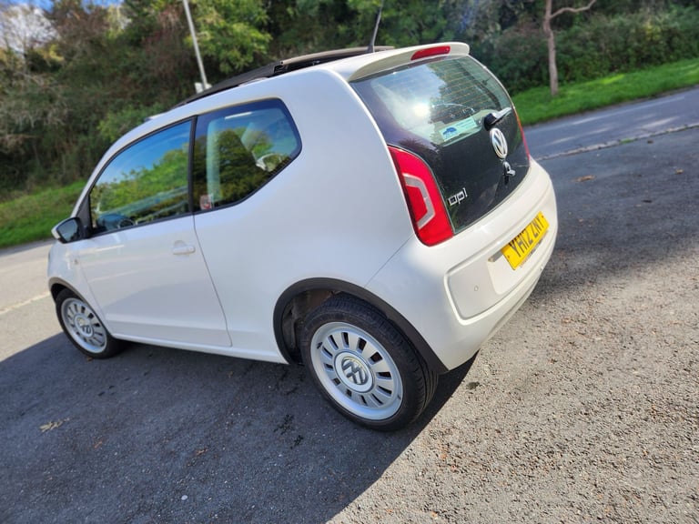 Volkswagen UP 2012 999 (cc), 3 doors