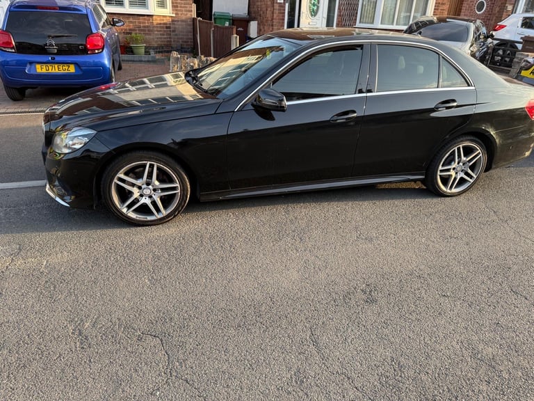 Mercedes-Benz, E CLASS, Saloon, 2013, Semi-Auto, 2143 (cc), 4 doors