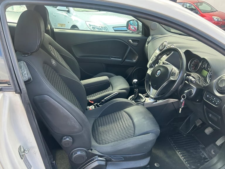 2010 Alfa Romeo MiTo 1.6 JTDM Veloce Euro 4 3dr HATCHBACK Diesel Manual