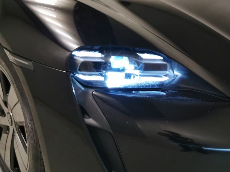 2022 Porsche Taycan Performance Plus 93.4kWh 4S Saloon 4dr Electric Auto 4WD (11kW Charger) (57 S...