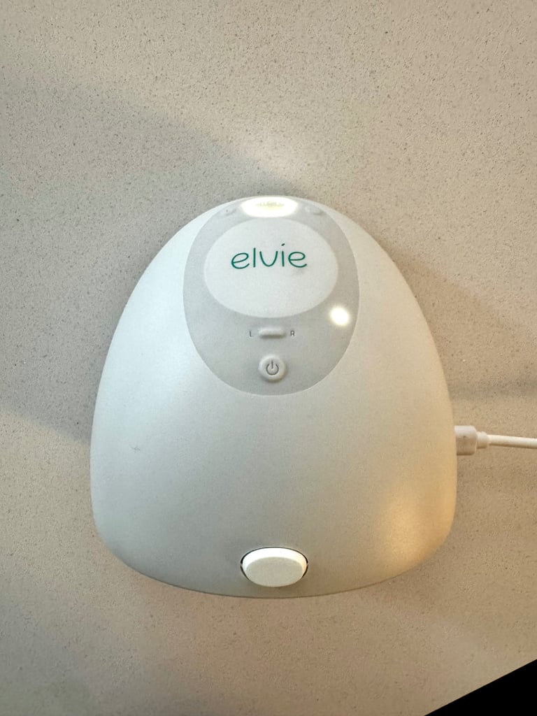 Elvie Single Breast Pump - perfect condition