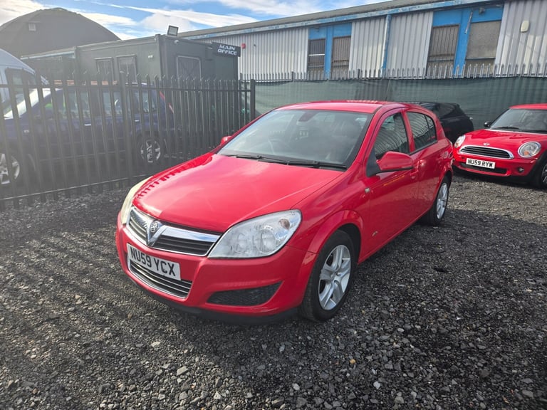 2009 Vauxhall Astra 1.4i 16V Active 5dr HATCHBACK Petrol Manual