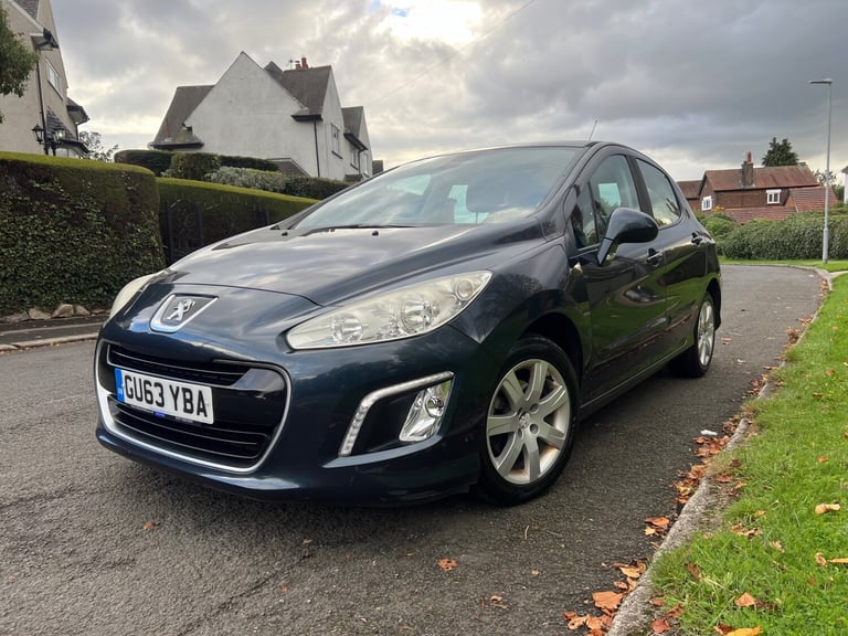 2013 Peugeot 308 1.6 HDi 92 Active 5dr [Sat Nav] HATCHBACK Diesel Manual