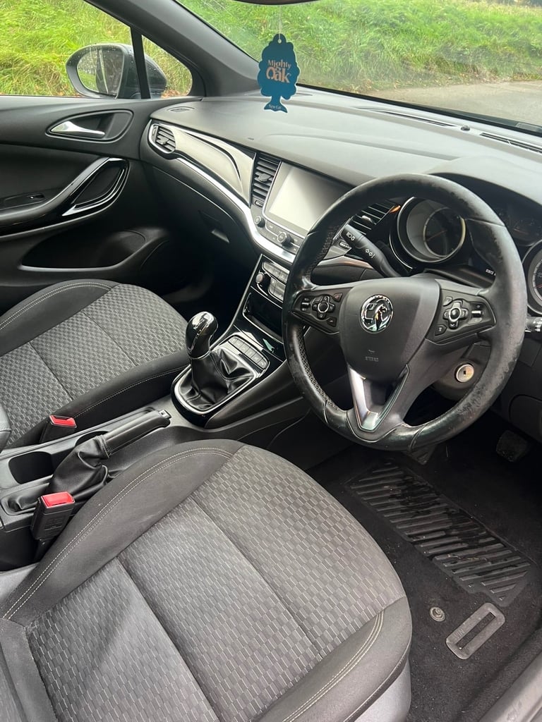 Vauxhall, ASTRA, Hatchback, 2016, Manual, 1598 (cc), 5 doors