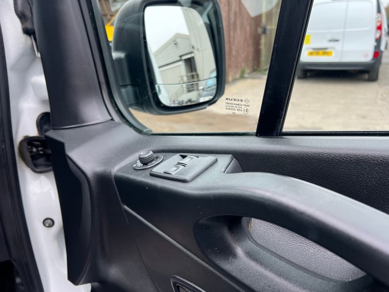 2020 Renault Trafic LL30 ENERGY dCi 120 Business Van PANEL VAN Diesel Manual