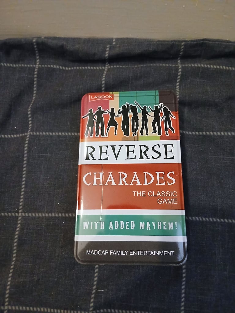 Lagoon reverse charades 