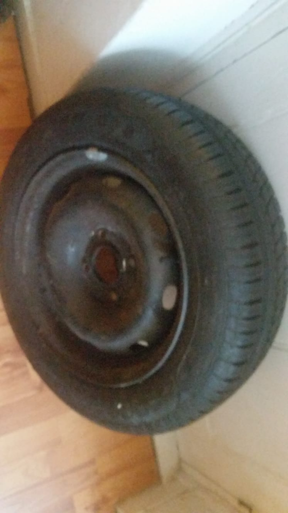 Like new tyres size is 175/65r14