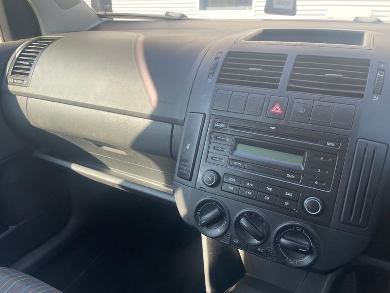 VOLKSWAGEN POLO 1.2S, FSH, VGC, 5DRS.
