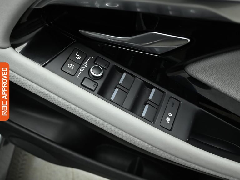 2020 Land Rover Range Rover Evoque 2.0 D150 MHEV S SUV 5dr Diesel Auto 4WD Euro 6 (s/s) (150 ps) ...