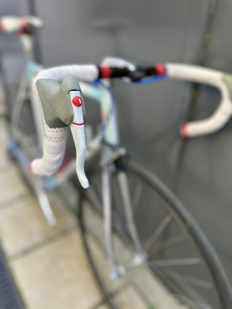 Stunning BENOTTO Italian 🇮🇹 Beauty on 2 Wheels Road Bike Size/L  Bellissima